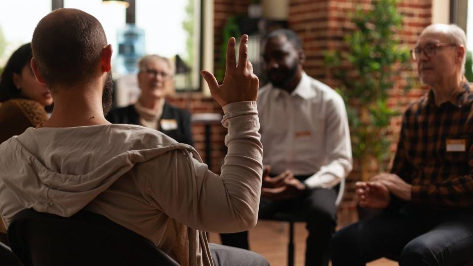 Recovery Coach vs. Sponsor there are differences like an AA or NA environment versus a more personalized program.